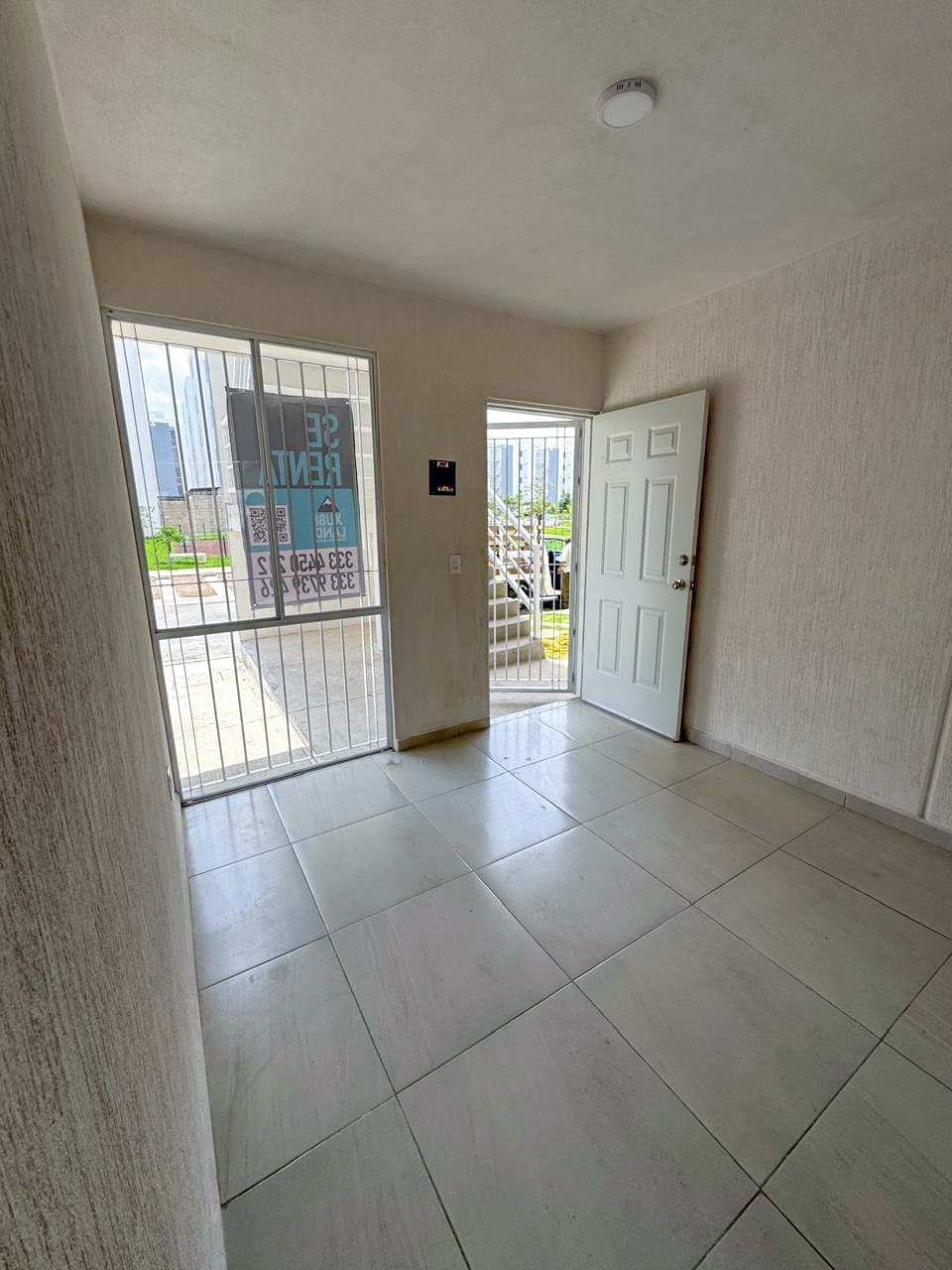 Rento departamento equipado PLANTA BAJA / 8 de julio y Periférico — foto 4