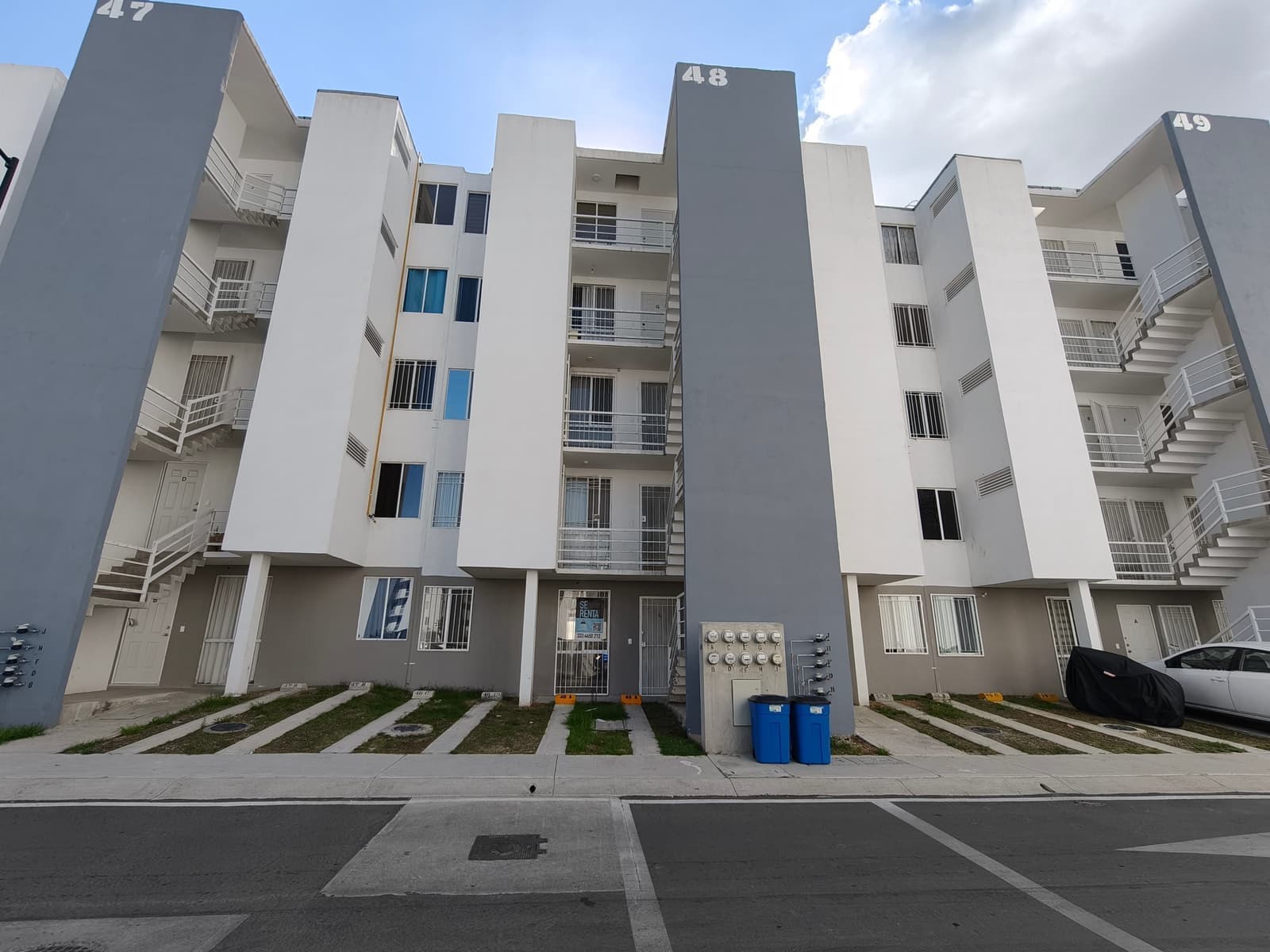 Rento departamento equipado PLANTA BAJA con Patio