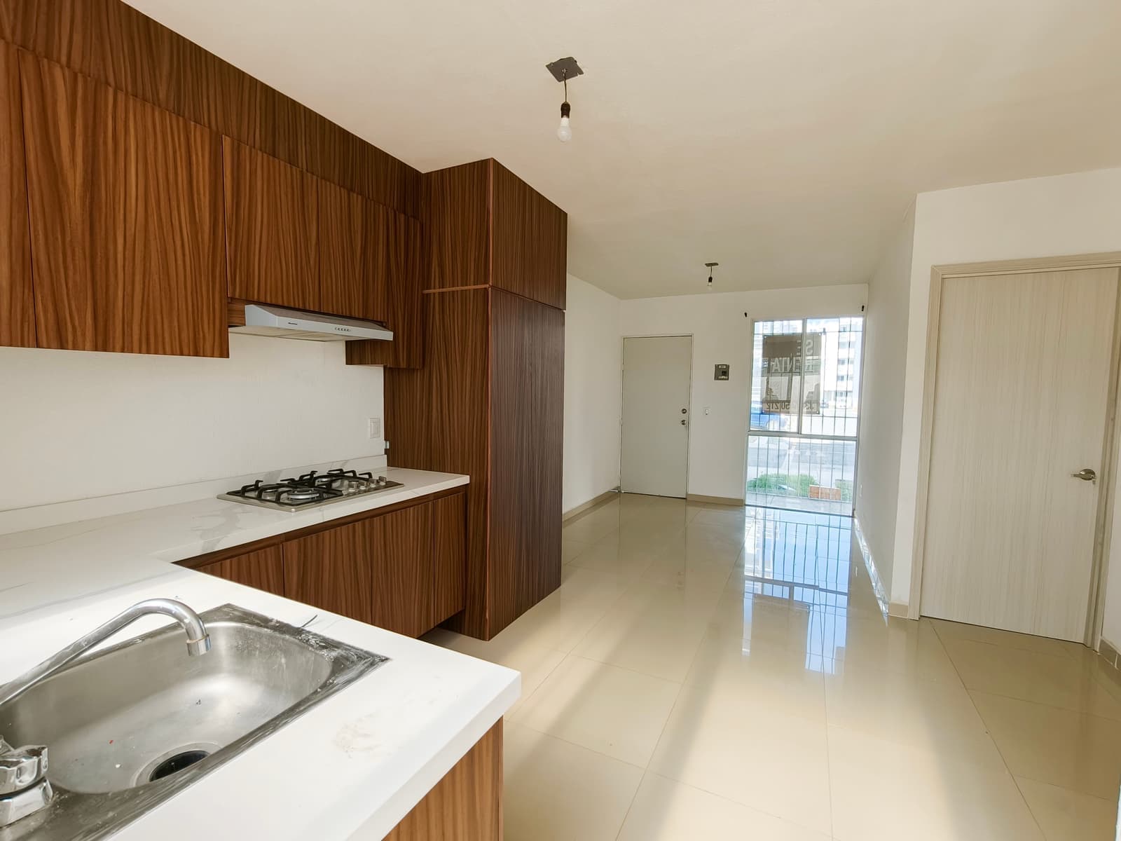 Rento departamento equipado PLANTA BAJA con Patio — foto 5
